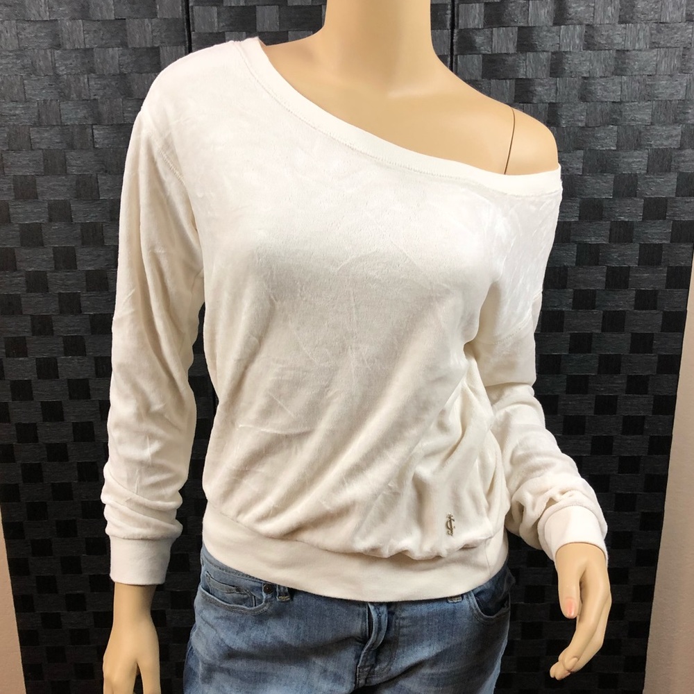 Lightweight Fitted Sweater